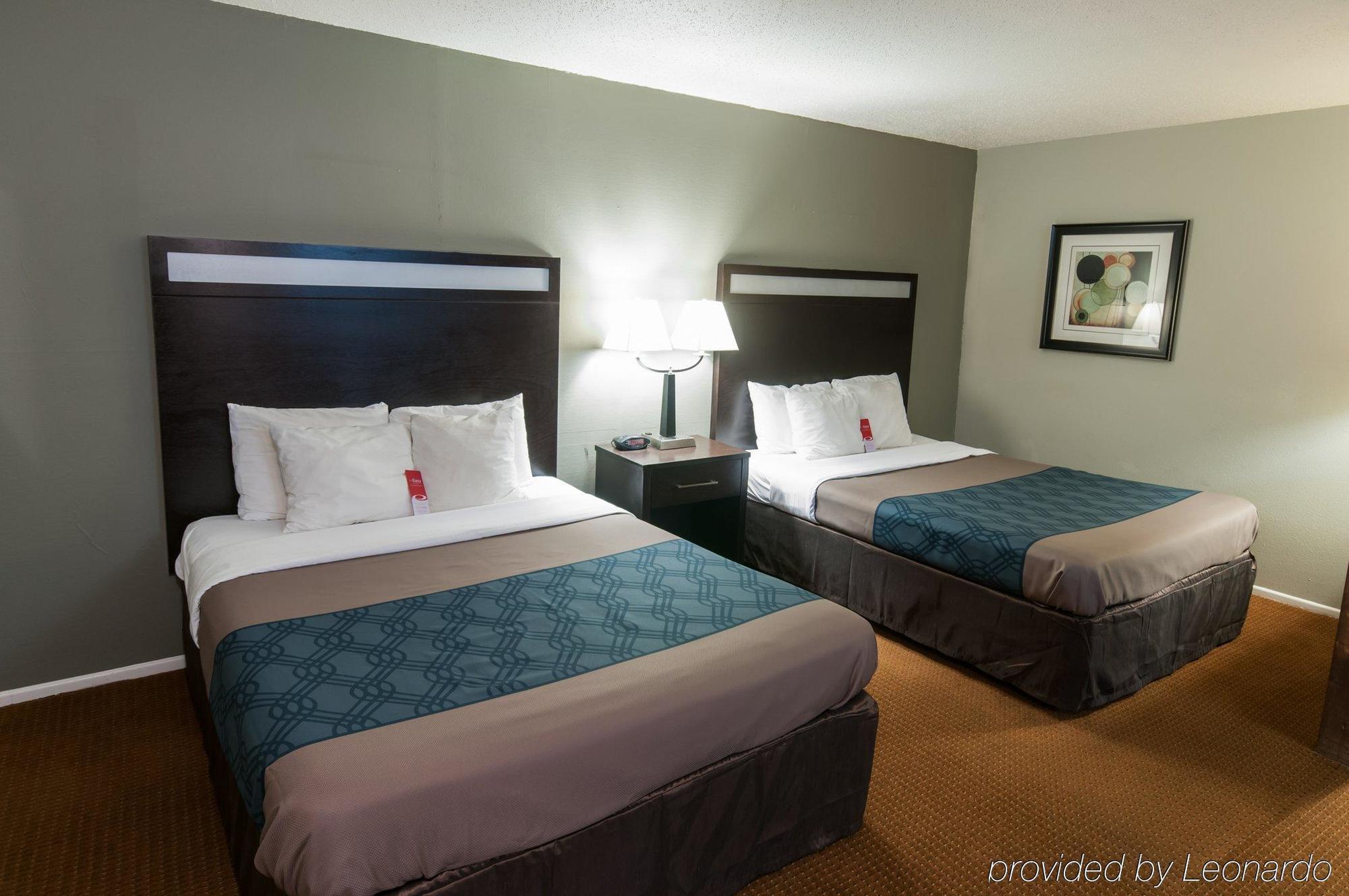 Econo Lodge Inn & Suites Yreka Eksteriør billede
